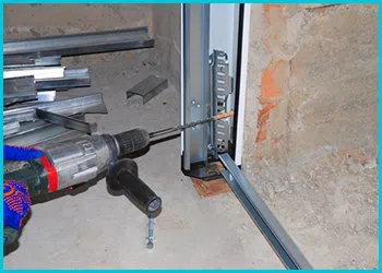 Fort Worth Capitol Garage Door Repair Service Fort Worth, TX 817-769-2273 Fort Worth Capitol Garage Door Repair Service Fort Worth, TX 817-769-2273 - garage-door-repair